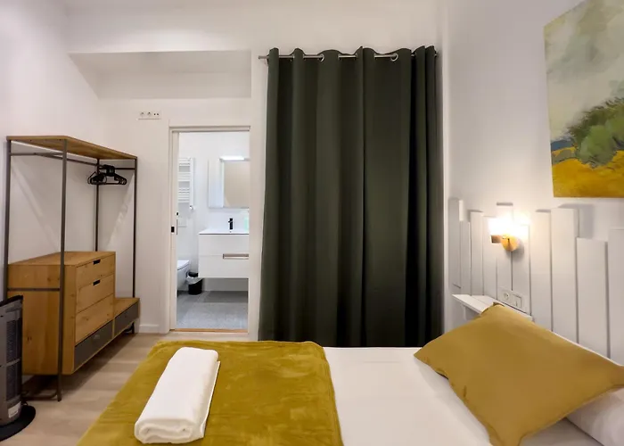 Mila I Local Rentss Apartmán *